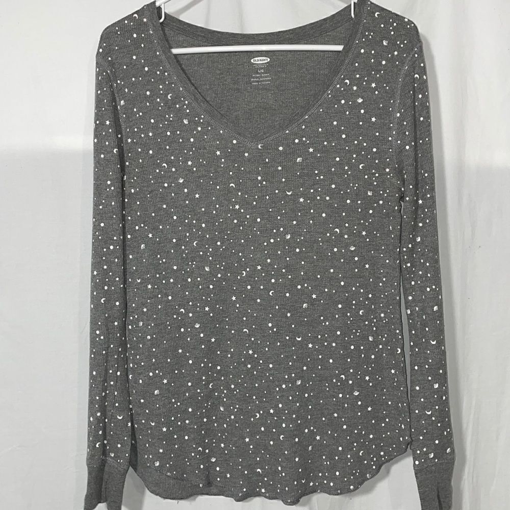 Old navy thermal shirt